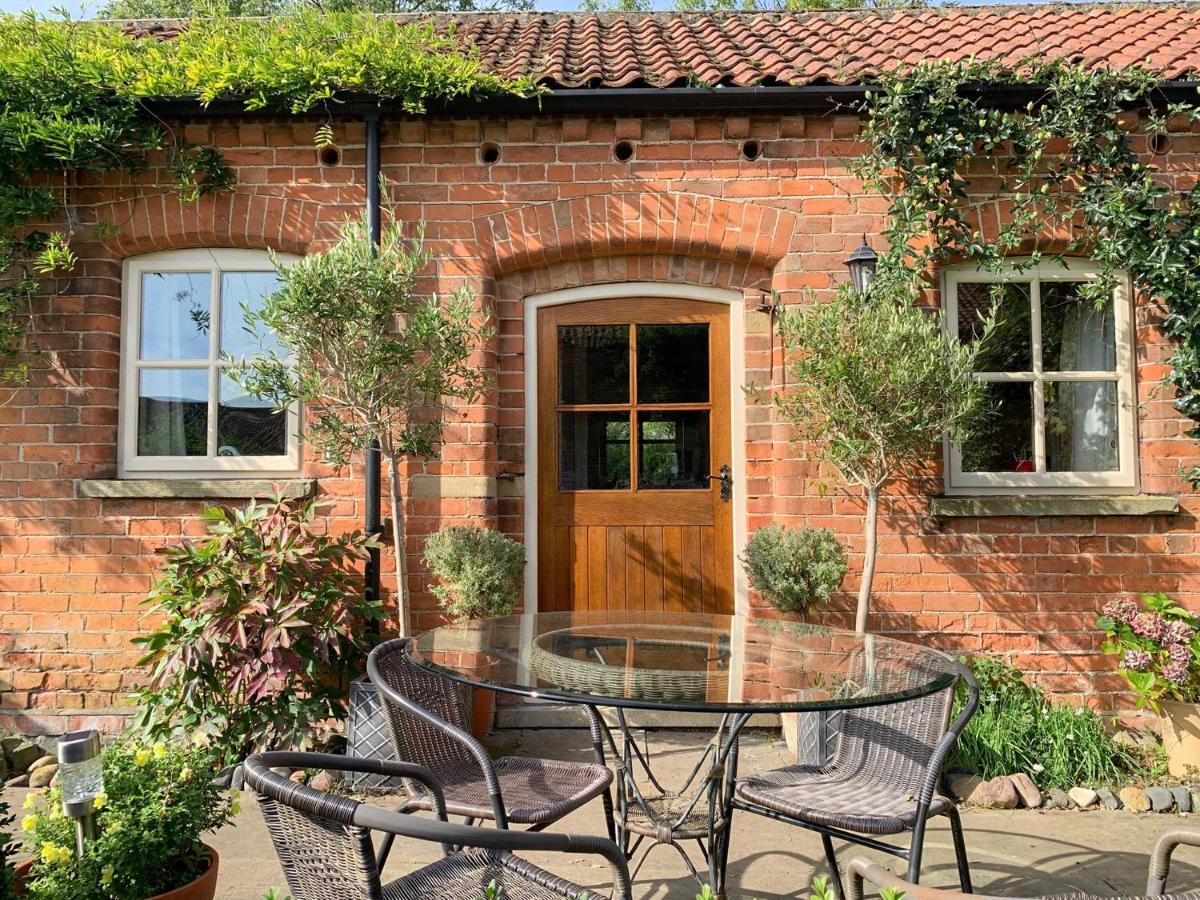 Stable Cottage Withernwick Bagian luar foto